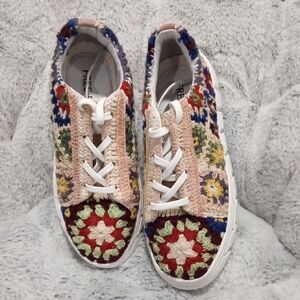 Colorful Crochet Women's Sneakers